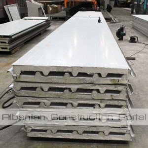 Panele sandwich per mbulim kapanonesh Panele sandwich per mbulim kapanonesh